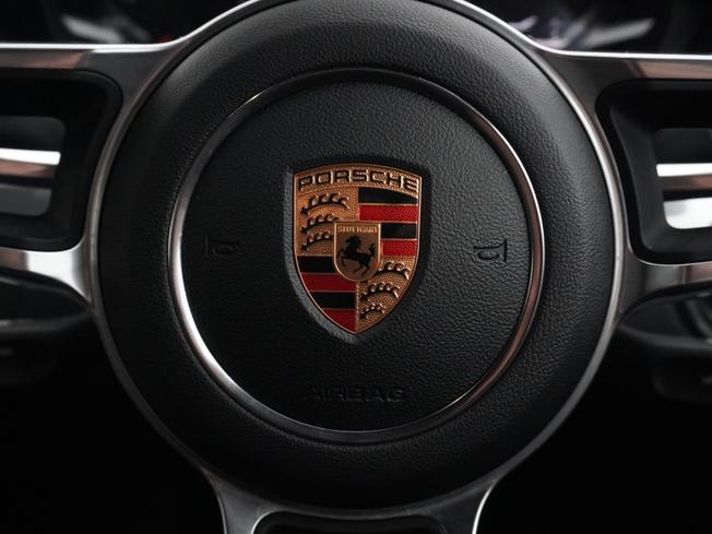 PORSCHE 718 Boxster Photo 33