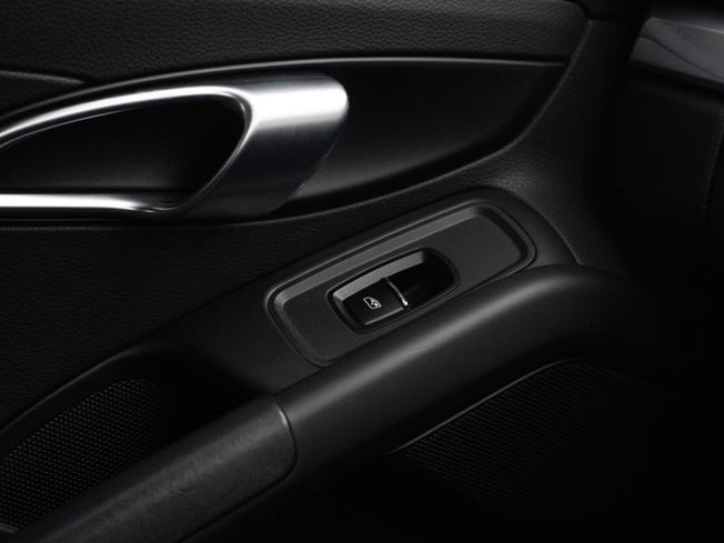 PORSCHE 718 Boxster Photo 35