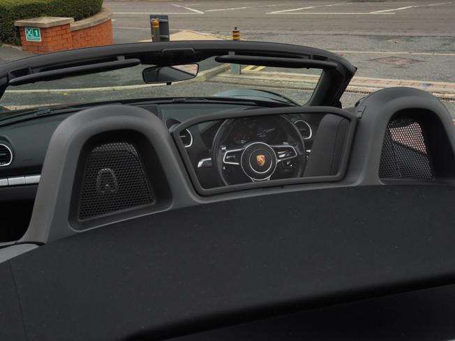 PORSCHE 718 Boxster Photo 37