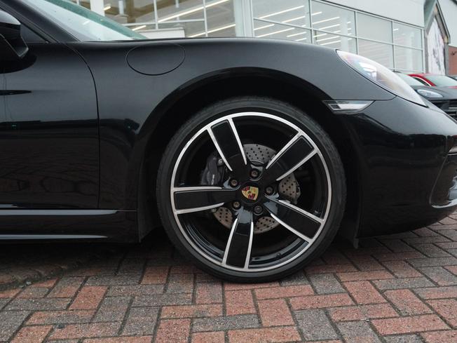 PORSCHE 718 Boxster Photo 4