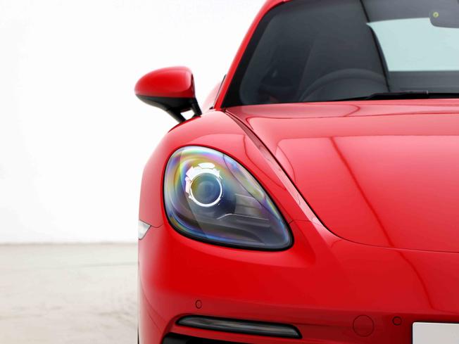 PORSCHE 718 Cayman Photo 11