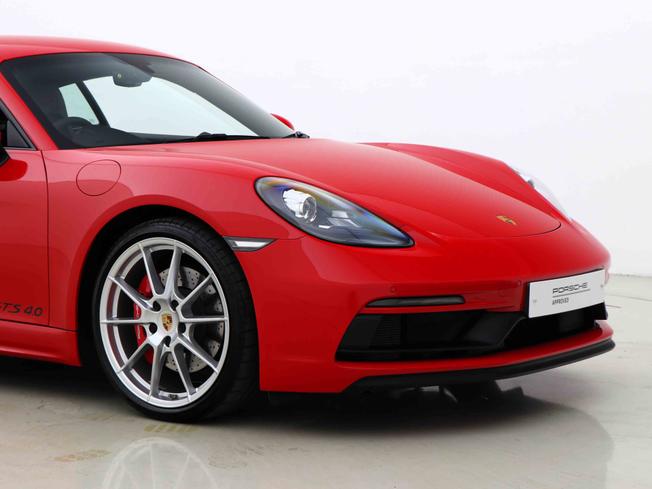 PORSCHE 718 Cayman Photo 12