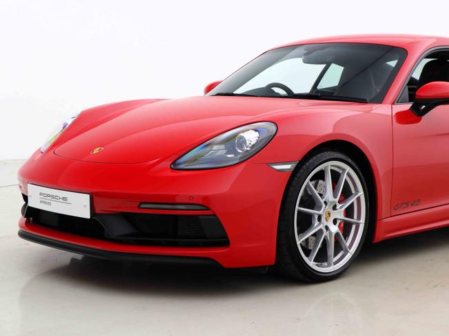 PORSCHE 718 Cayman Photo 17