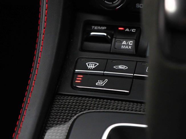 PORSCHE 718 Cayman Photo 43
