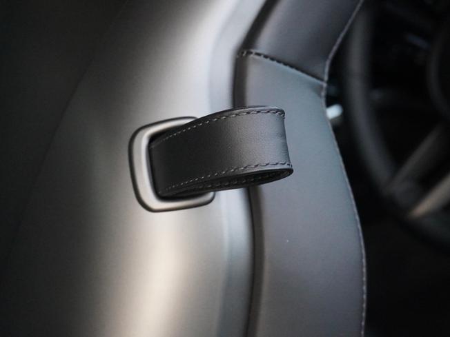 PORSCHE 911 Photo 12