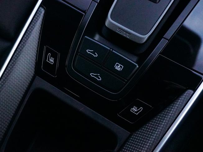 PORSCHE 911 Photo 26