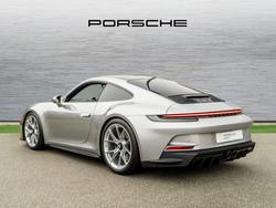 PORSCHE 911 Photo 2