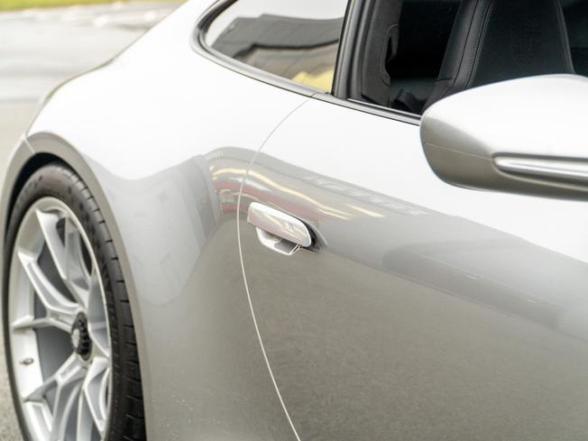 PORSCHE 911 Photo 31