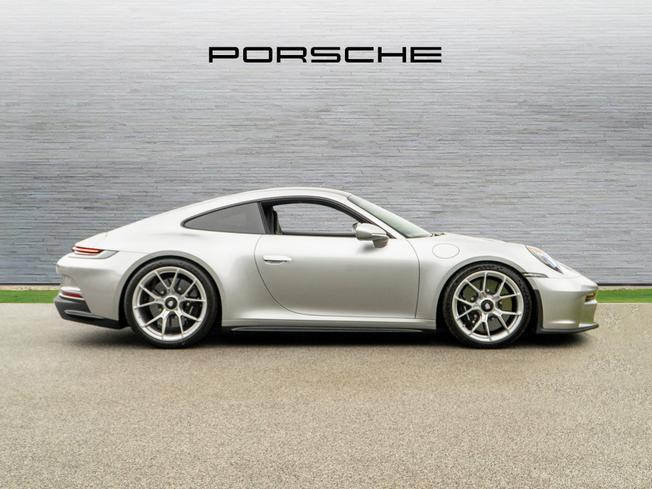 PORSCHE 911 Photo 5