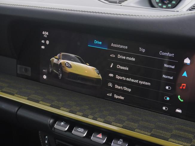 PORSCHE 911 Photo 21