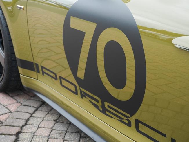 PORSCHE 911 Photo 45