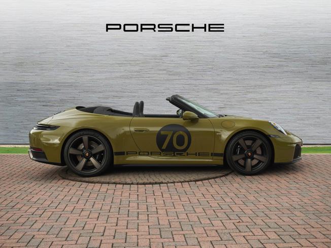 PORSCHE 911 Photo 5