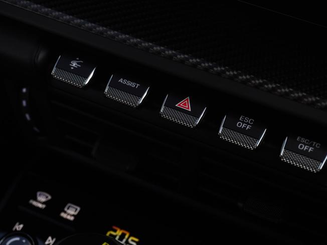 PORSCHE 911 Photo 19