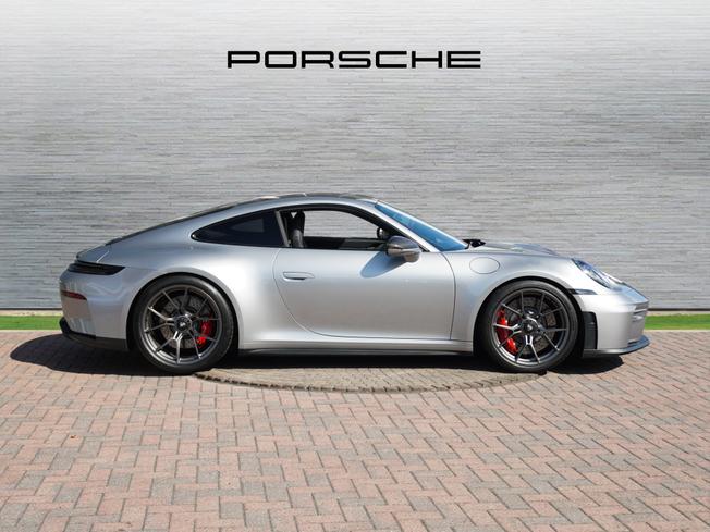 PORSCHE 911 Photo 5