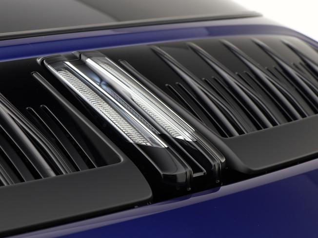 PORSCHE 911 Photo 22