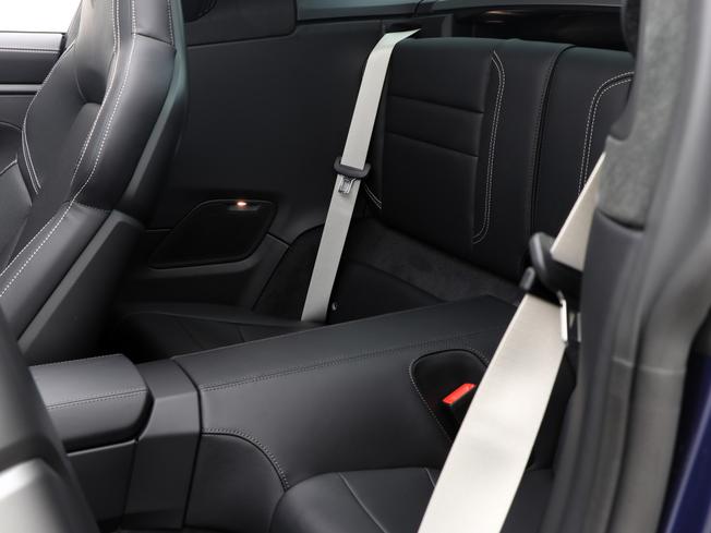 PORSCHE 911 Photo 29