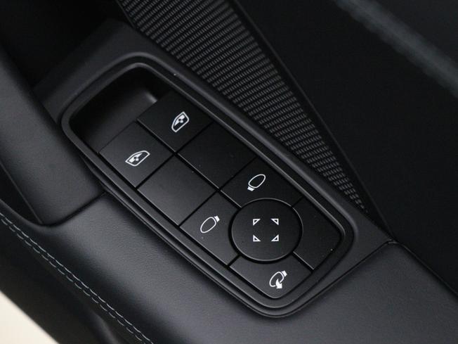 PORSCHE 911 Photo 36