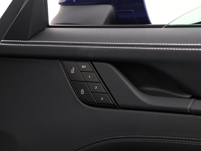 PORSCHE 911 Photo 38
