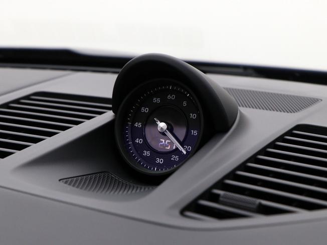 PORSCHE 911 Photo 47