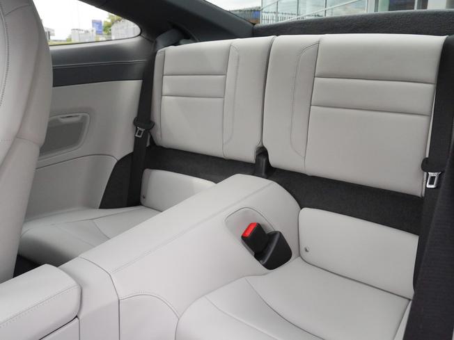 PORSCHE 911 Photo 14