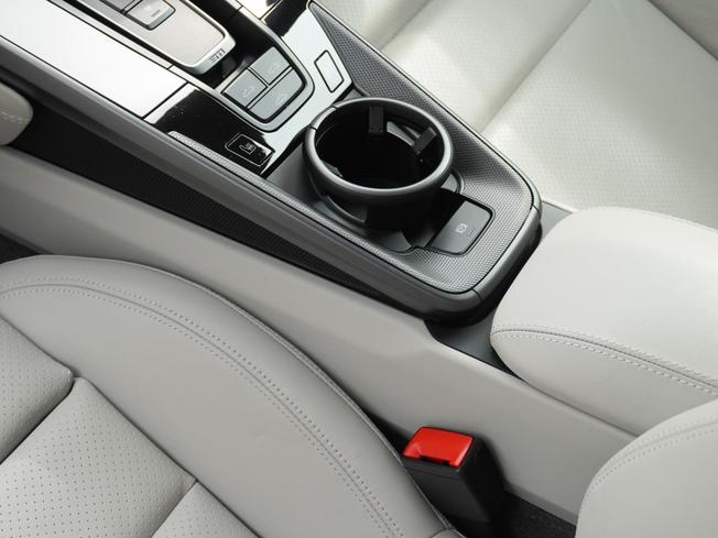 PORSCHE 911 Photo 19