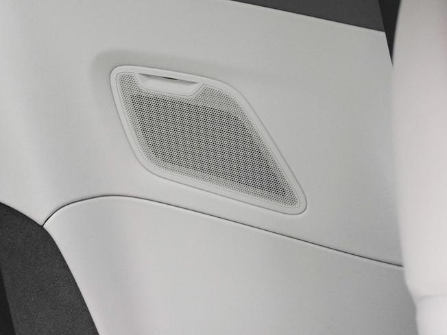 PORSCHE 911 Photo 21