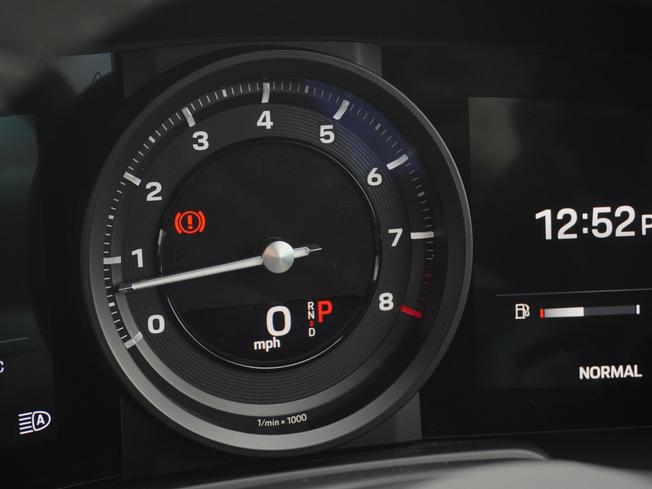 PORSCHE 911 Photo 24