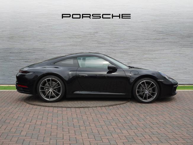 PORSCHE 911 Photo 5
