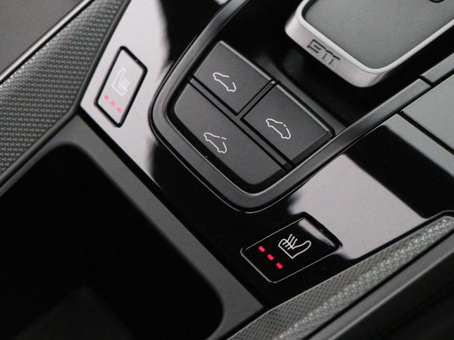 PORSCHE 911 Photo 43