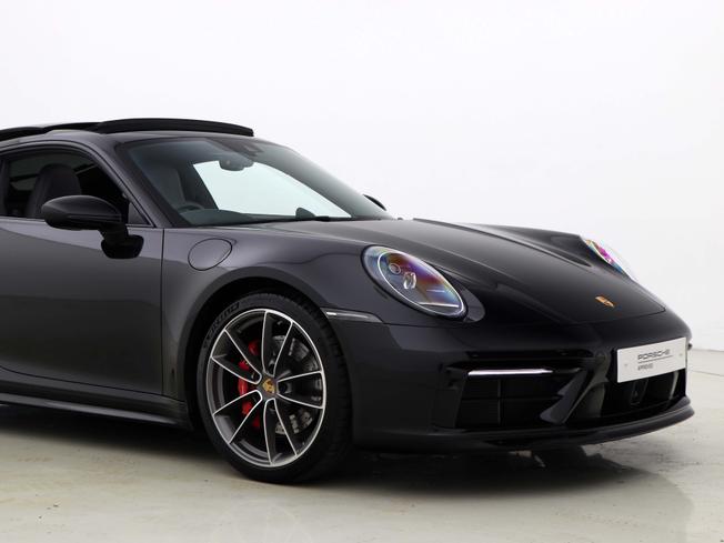 PORSCHE 911 Photo 9