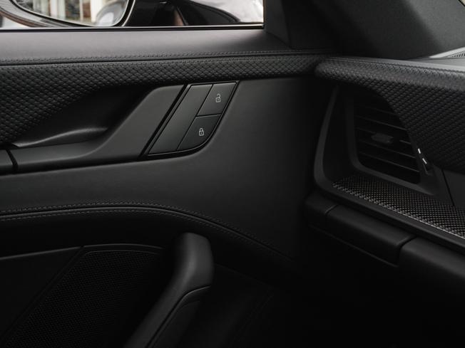 PORSCHE 911 Photo 44
