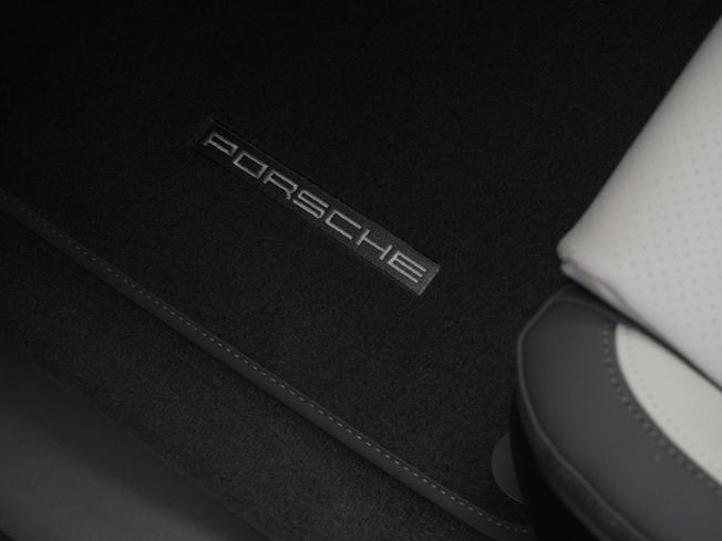 PORSCHE 911 Photo 43