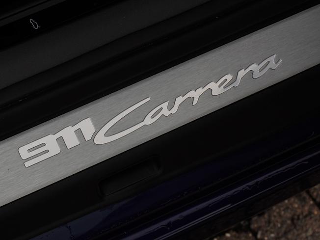 PORSCHE 911 Photo 44