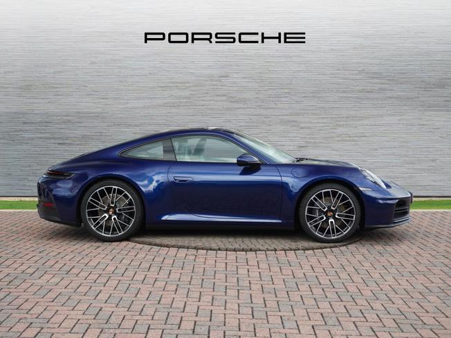 PORSCHE 911 Photo 5