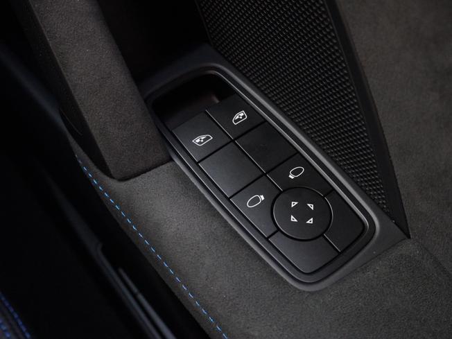 PORSCHE 911 Photo 14