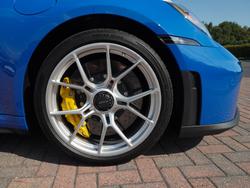 PORSCHE 911 Photo 4