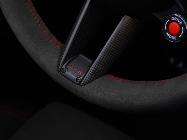 PORSCHE 911 Photo 24