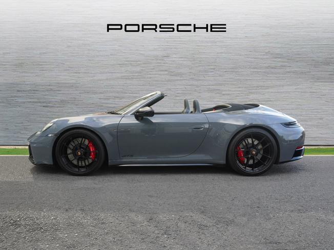 PORSCHE 911 Photo 5