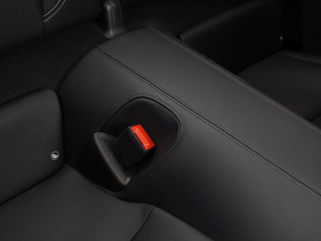 Porsche 911 Photo 18