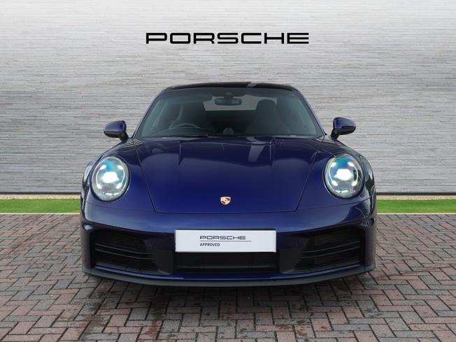 Porsche 911 Photo 6