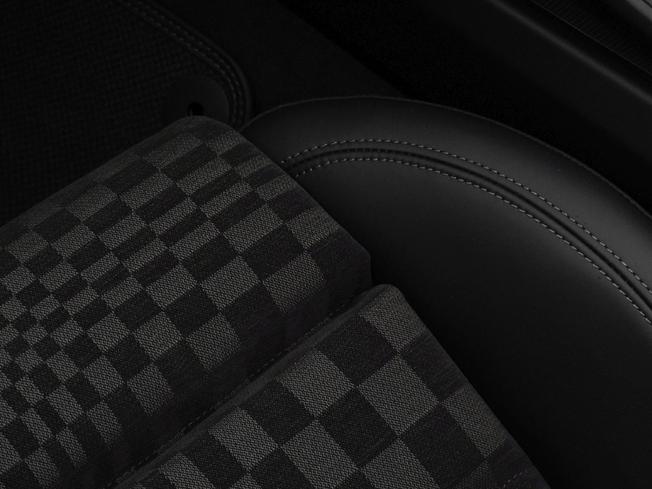 PORSCHE 911 Photo 19