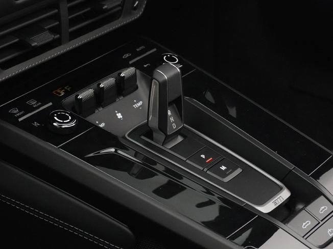PORSCHE 911 Photo 28