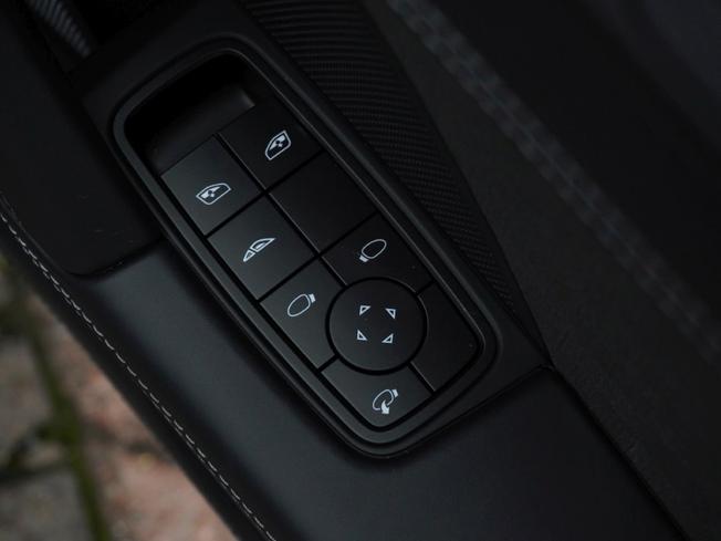 PORSCHE 911 Photo 38