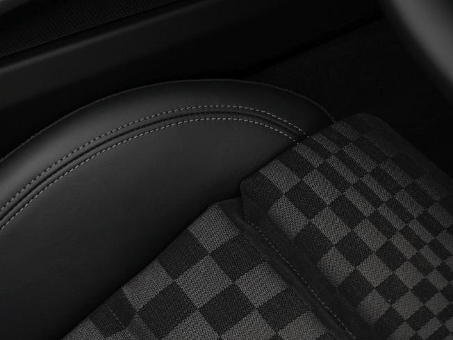 PORSCHE 911 Photo 41