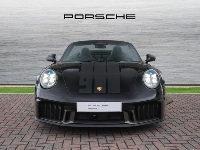PORSCHE 911 Photo 6