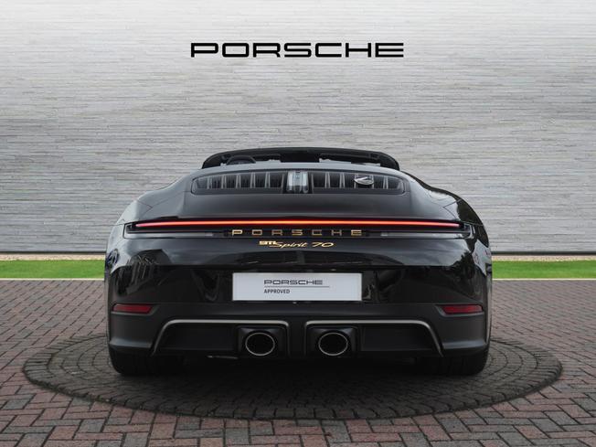 PORSCHE 911 Photo 7