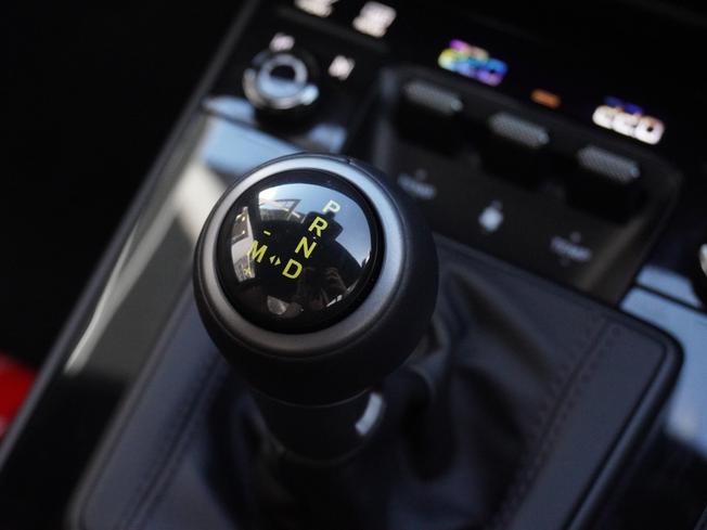 PORSCHE 911 Photo 19