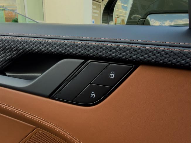 PORSCHE 911 Photo 42