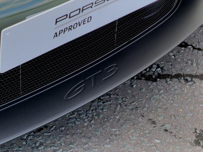 PORSCHE 911 Photo 43