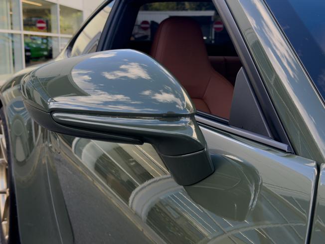 PORSCHE 911 Photo 46